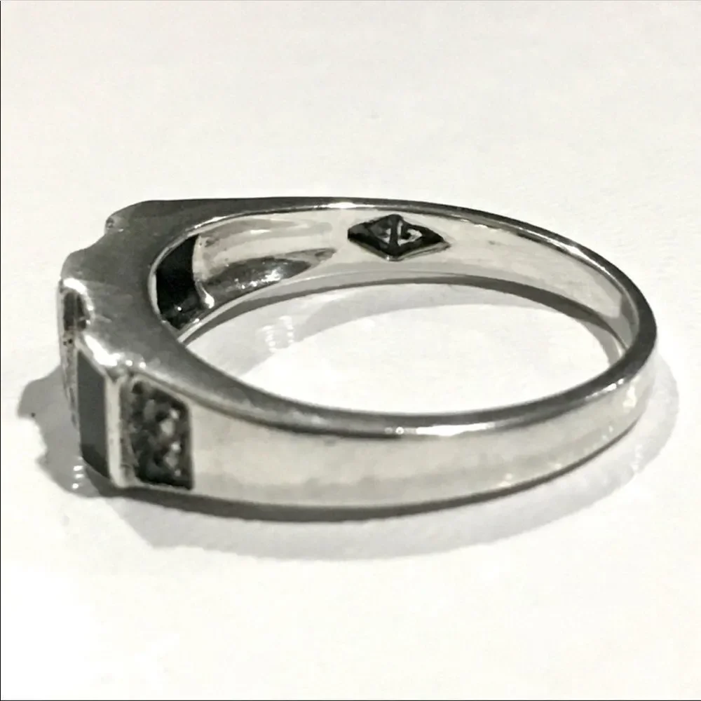 JUDITH JACK Onyx Sterling Silver Ring